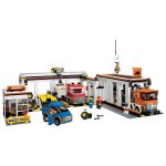LEGO [City] - Garage Building Set - Town Series (7642) - Image 2