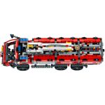 LEGO [Technic] - Airport Rescue Vehicle Building Set (42068) - Image 8